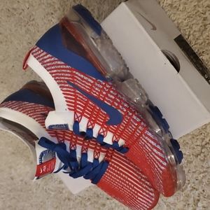 Nike Vapormax fly knit sz 9.5